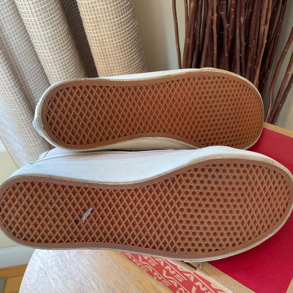 Vans Pink Leather SK8-HI’s - Picture 4 of 4